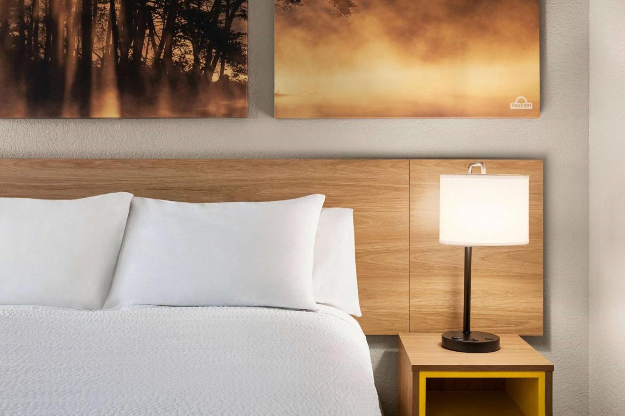 Days Inn By Wyndham Demopolis Dış mekan fotoğraf