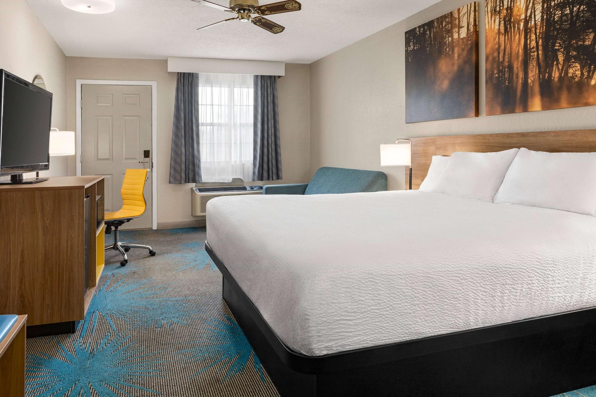 Days Inn By Wyndham Demopolis Dış mekan fotoğraf